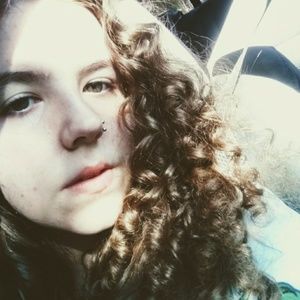 Meet your Posher, Raina